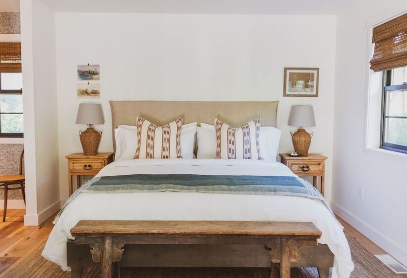 标准间, Rubyjune Inn