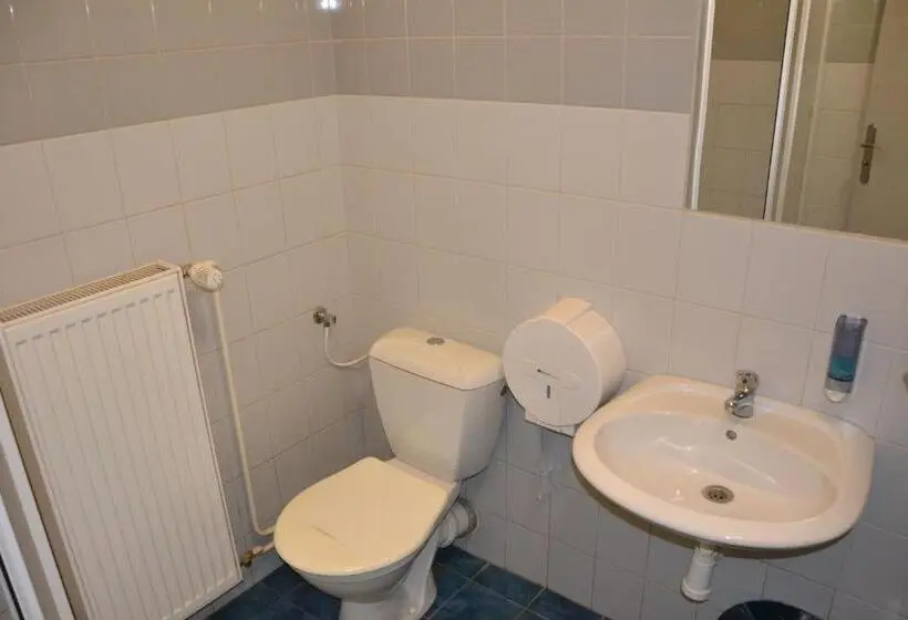 اتاق استاندارد, Hostel Bernarda Bolzana