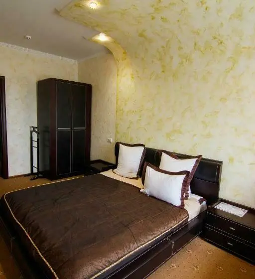 Deluxe Kolmen Hengen Huone, шахерезада