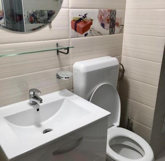 バルコニー付きスタンダードルーム, Fast Airport Accomodation