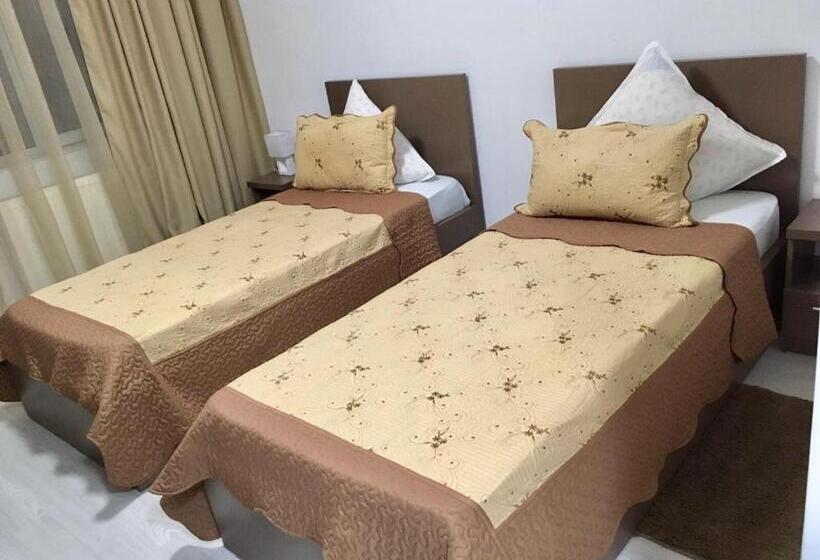 バルコニー付きスタンダードルーム, Fast Airport Accomodation