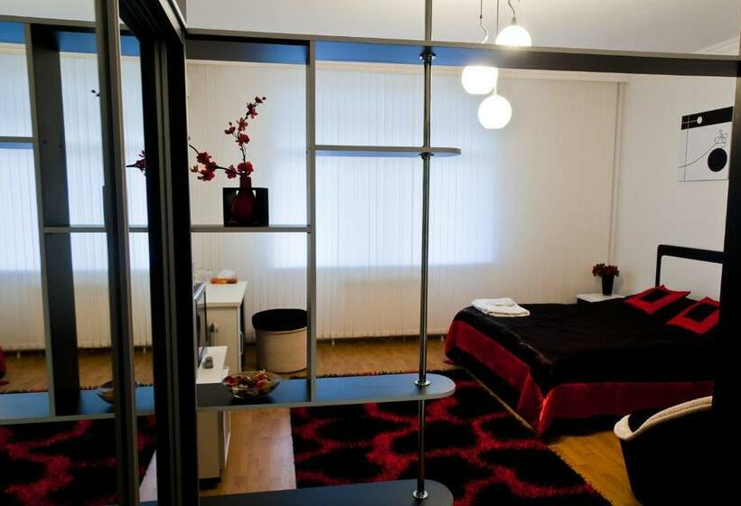 اتاق سوپریور یک تخته, Flamingo