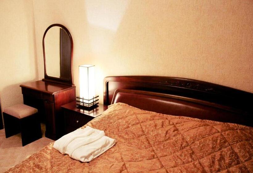 سوییت جونیور, Flamingo