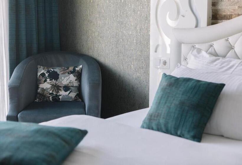 اتاق استاندارد سه نفره, Melrose Viewpoint Pamukkale