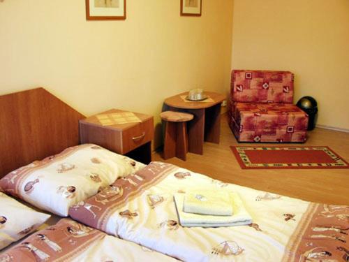 اتاق استاندارد, štadión