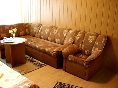 سوئیت 2 خوابه, štadión