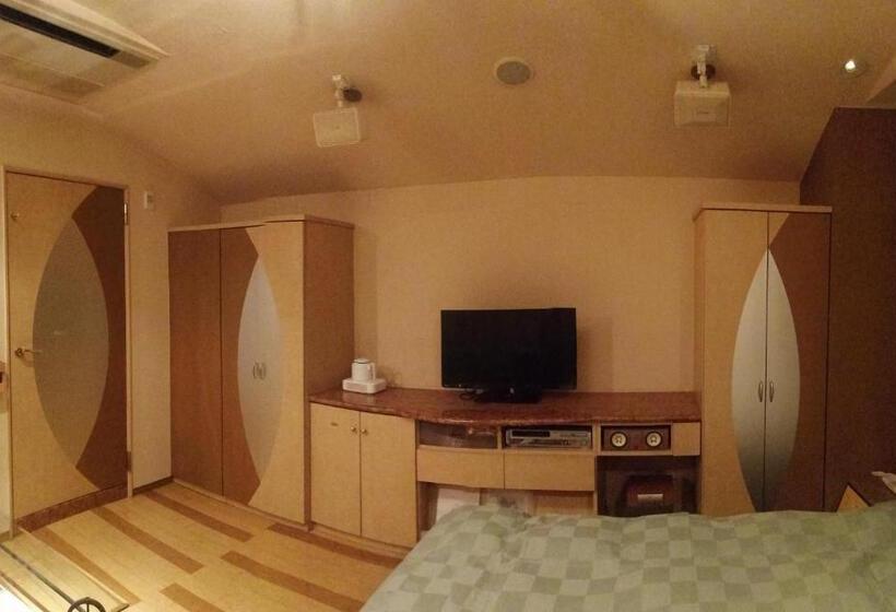 经济房, 月のあかり