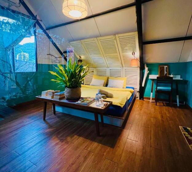 اتاق استاندارد با تخت بزرگ, Uyen's House