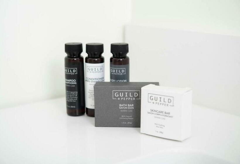 디럭스 룸, Endless Coast, A Boutique