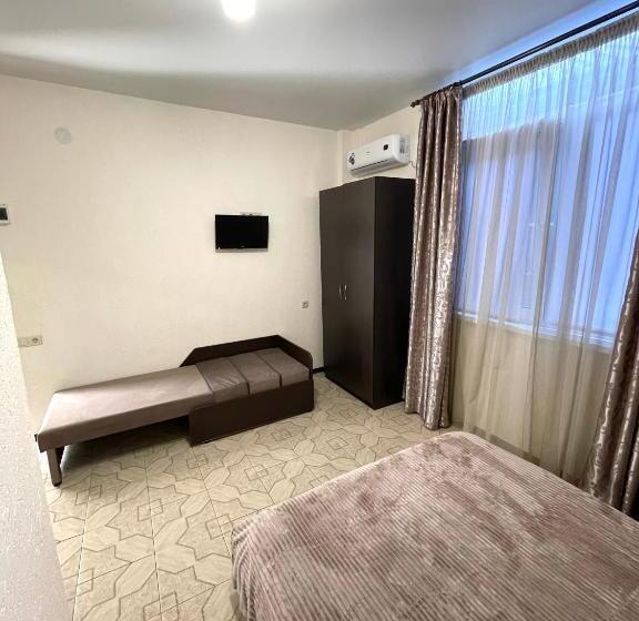 اتاق استاندارد, Guest House On Prospect Vladislava Ardzinba