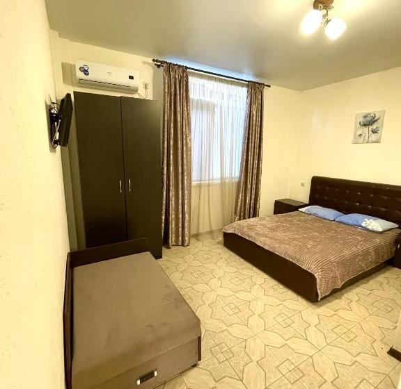 اتاق استاندارد, Guest House On Prospect Vladislava Ardzinba