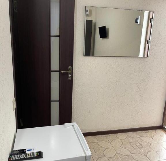 اتاق استاندارد, Guest House On Prospect Vladislava Ardzinba