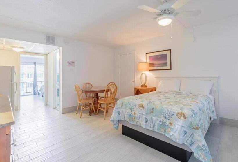 バルコニー付きジュニアスイート, Premiere Motel