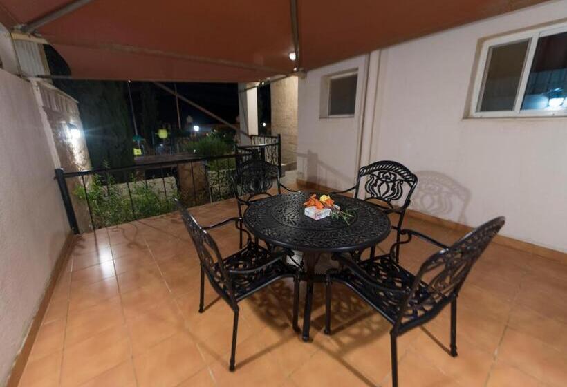 전용 풀장 주니어 스위트, Seven Gardens Pro