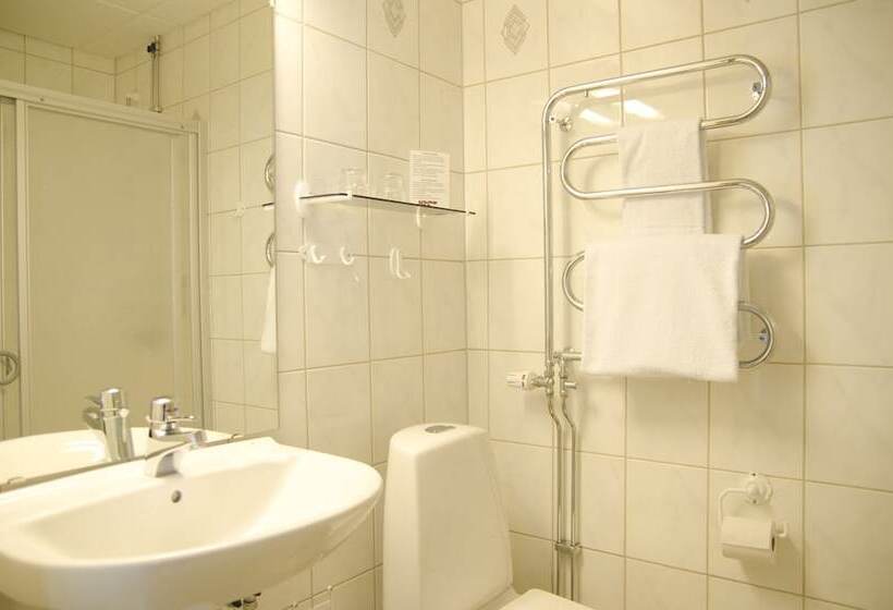 Номер Стандарт, Sunderby Folkhögskola Hotell & Konferens