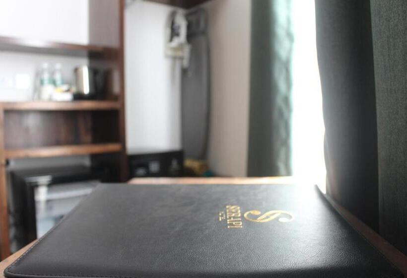 Standardeinzelzimmer, Serapi