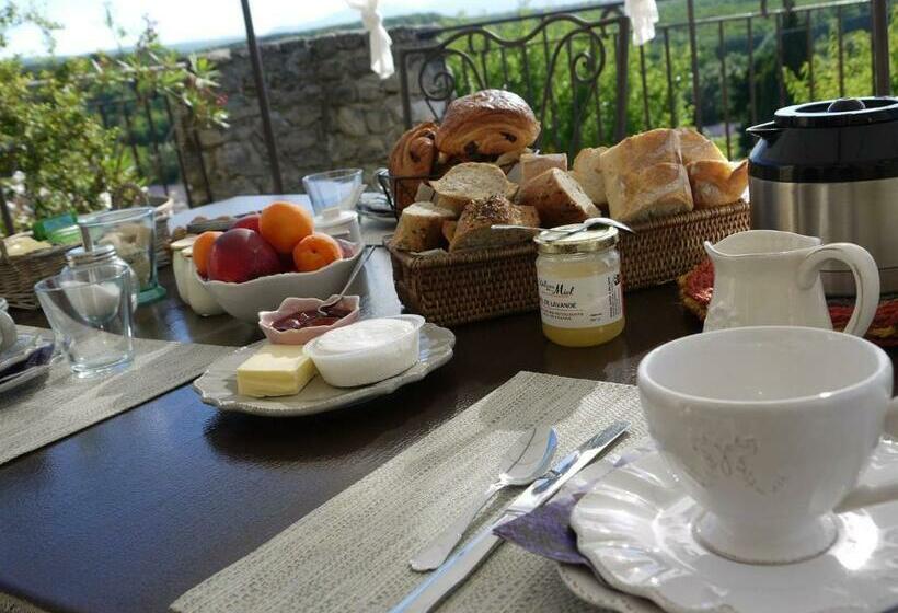 غرفة قياسية, La Ferme Les Eybrachas
