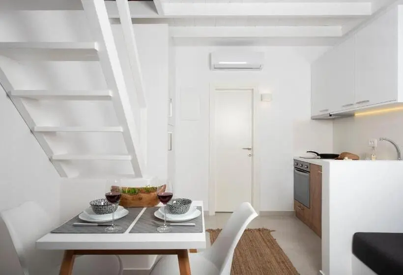 プールの見える1ベッドルームアパートメント, White Orchid Suites
