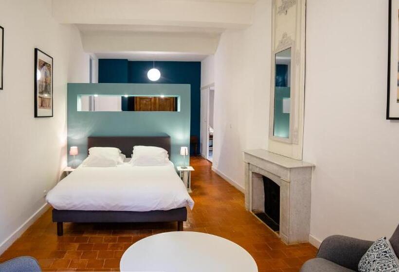 منزل غرفة نوم واحدة, Château Haut Gléon