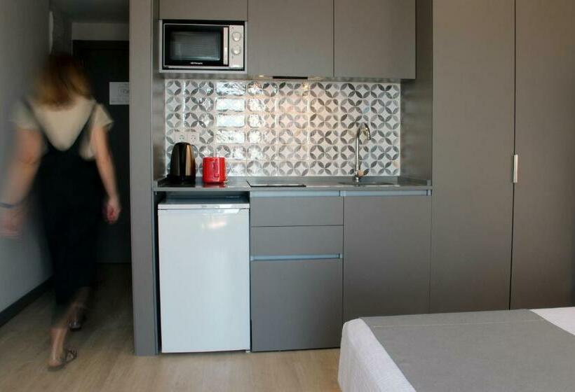 Escritório Estándar, Apartamentos Ribera