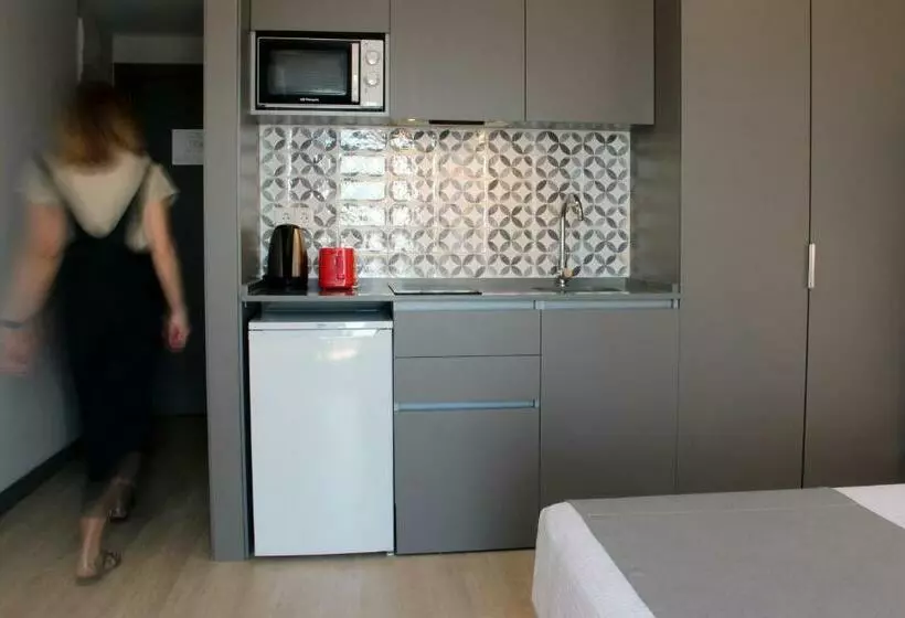 スタンダードスタジオ, Apartamentos Ribera