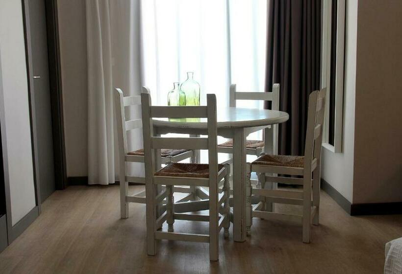 Estúdio standard com Terraço, Apartamentos Ribera