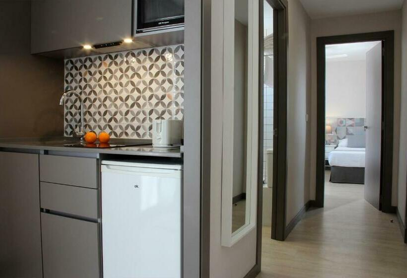 Apartamento 1 Dormitório com Terraço, Apartamentos Ribera