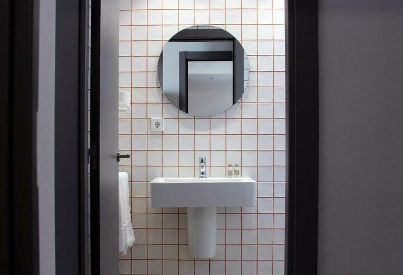 Apartamento 1 Dormitório com Terraço, Apartamentos Ribera