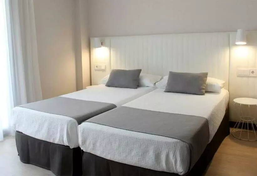 ２ベッドルームアパートメント, Apartamentos Ribera