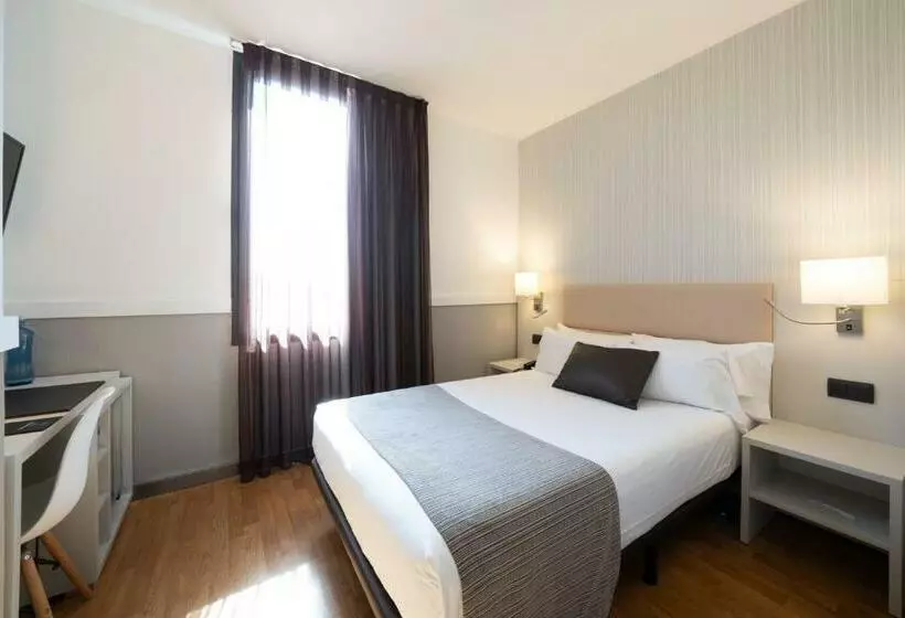 اتاق استاندارد یک نفره, Catalonia Gran Hotel Verdi