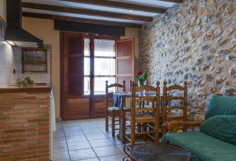 Студия Стандарт, Complejo Rural Turimaestrat