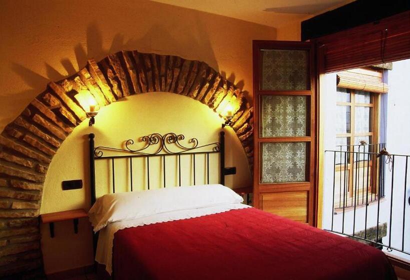 إستديو عائلى, Complejo Rural Turimaestrat