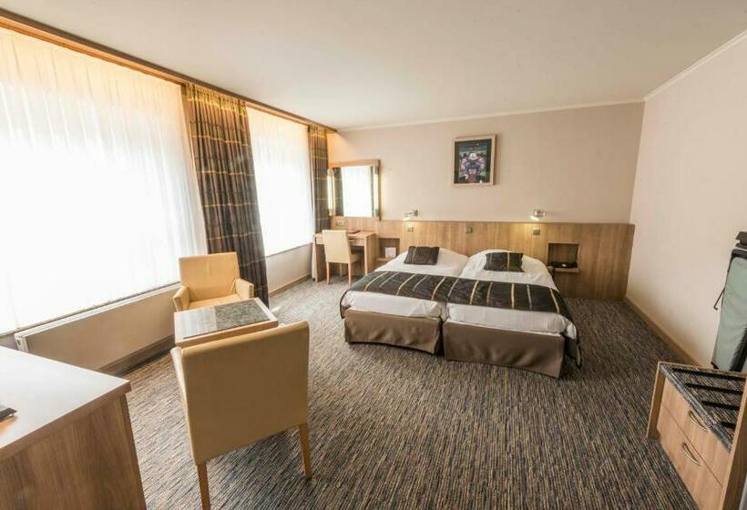 غرفة تنفيذية, Bero