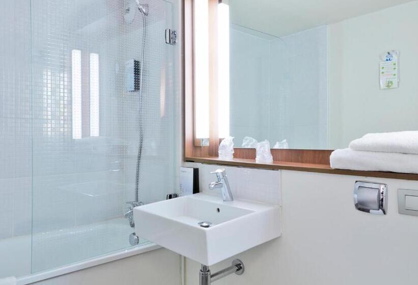 标准三人间, Campanile Lyon Sud Feyzin