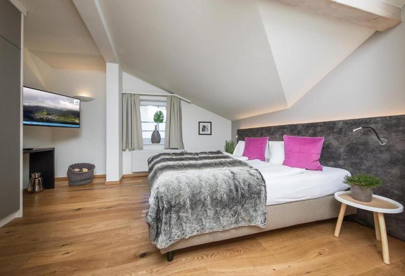 バスタブ付きデラックスルーム, Heitzmann   Hotel & Rooftop