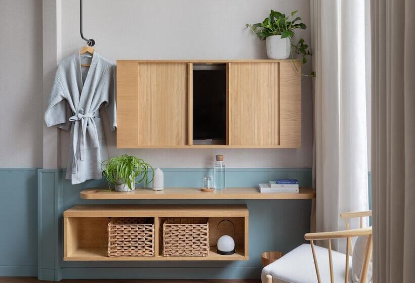 Номер Стандарт, Inhabit Queen S Gardens, A Member Of Design Hotels