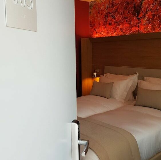 Chambre Supérieure, Jardins De Mademoiselle Hôtel & Spa