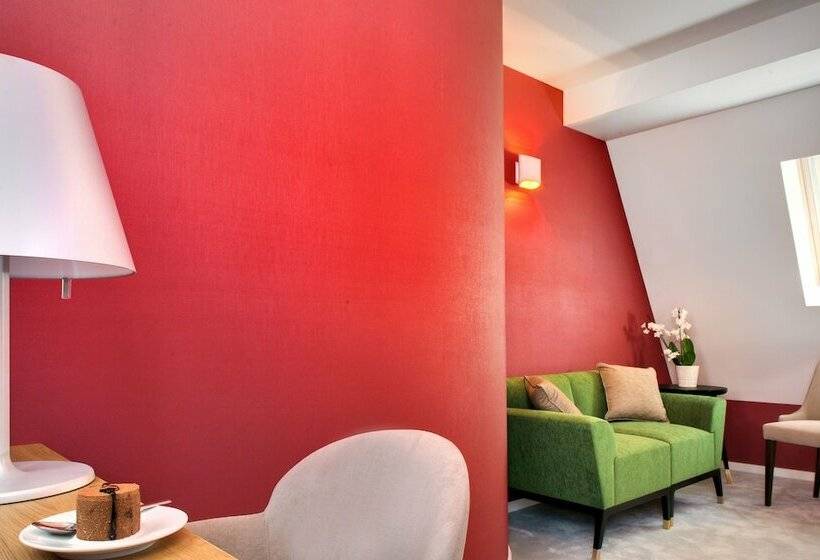 Junior Suite Vue Jardin, Jardins De Mademoiselle Hôtel & Spa