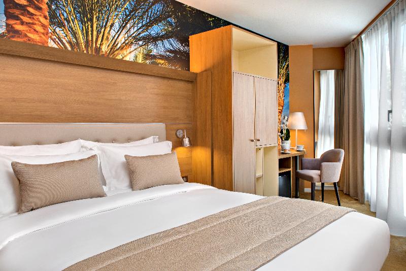 Chambre Supérieure, Jardins De Mademoiselle Hôtel & Spa