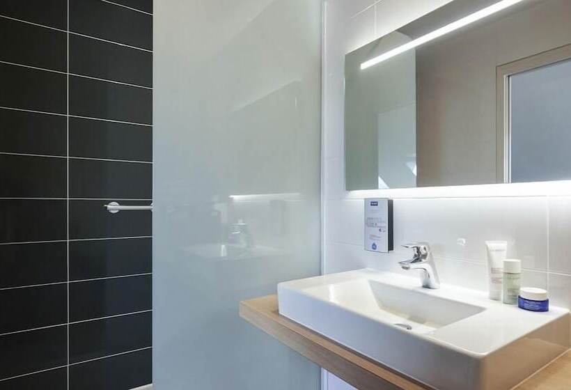 اتاق سوپریور, Kyriad Le Mans Est