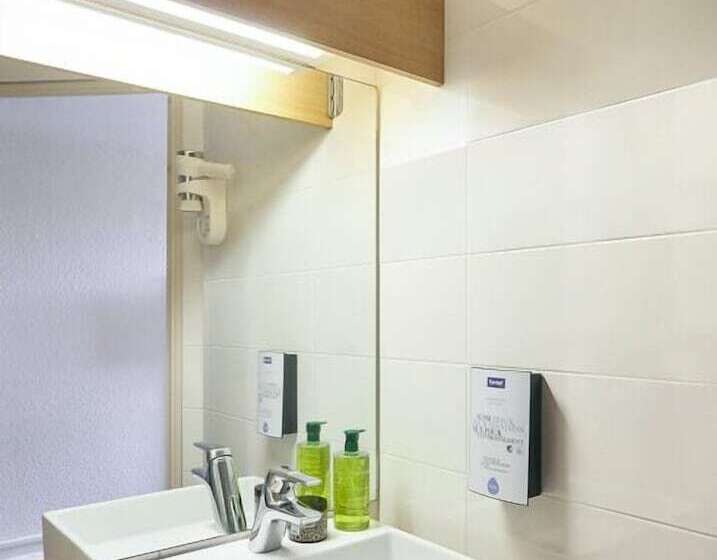 اتاق استاندارد, Kyriad Le Mans Est