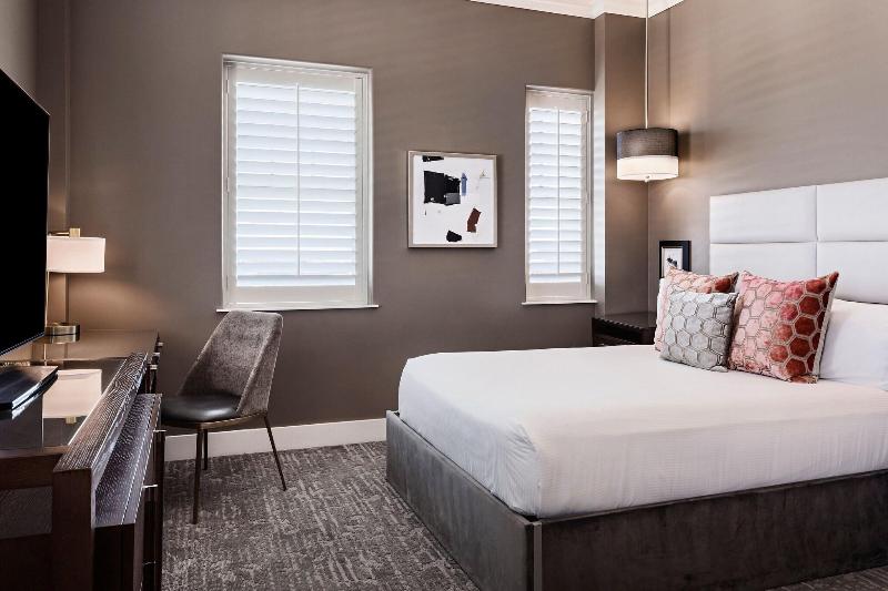 غرفة قياسية, Logroño Parque