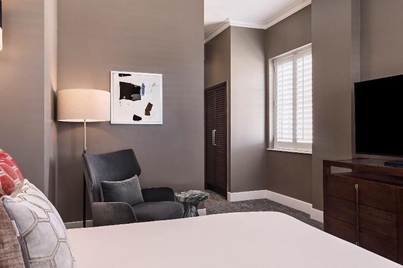 غرفة قياسية, Logroño Parque