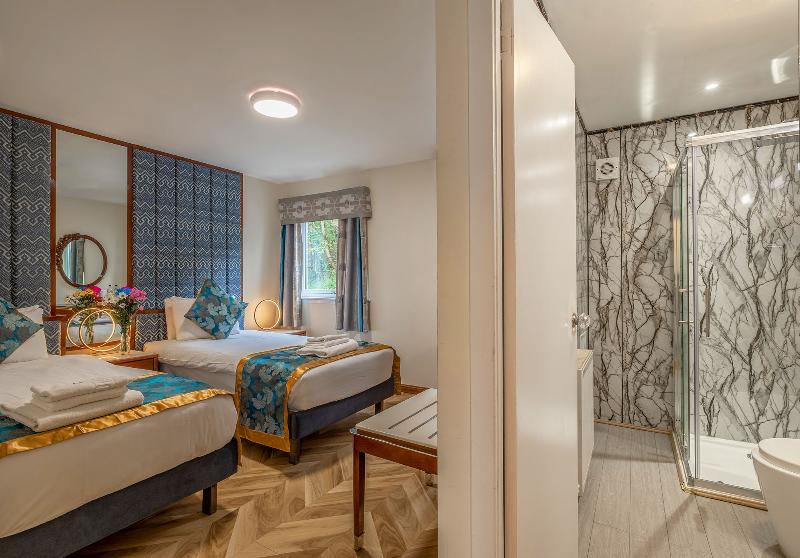 标准间, Muthu Fort William