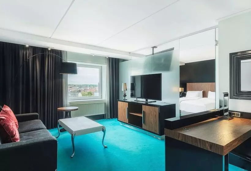 سوییت جونیور, Radisson Blu Scandinavia Hotel Aarhus