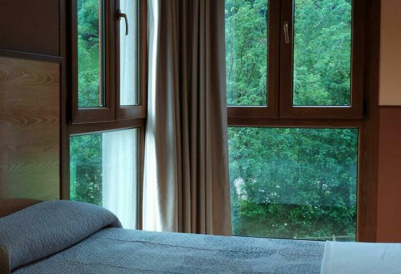 اتاق استاندارد, Santa Cristina