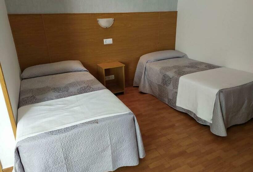 اتاق خانوادگی, Santa Cristina