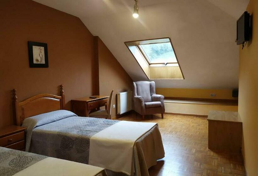 اتاق پنت هاوس, Santa Cristina