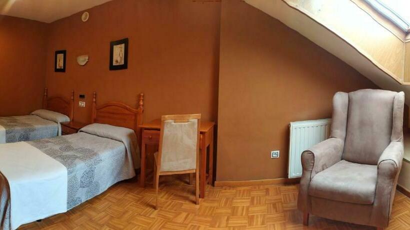 اتاق پنت هاوس, Santa Cristina