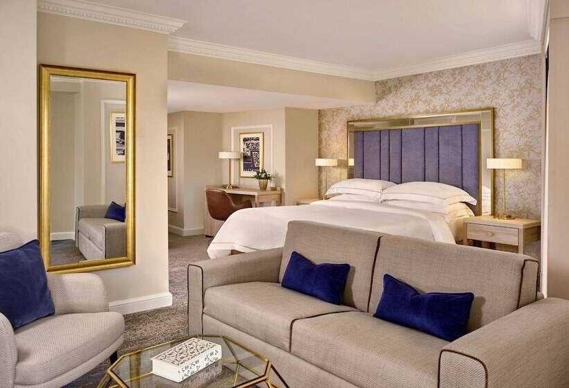 סוויטת ג'וניור נוף לעיר, The College Green Dublin Hotel, Autograph Collection